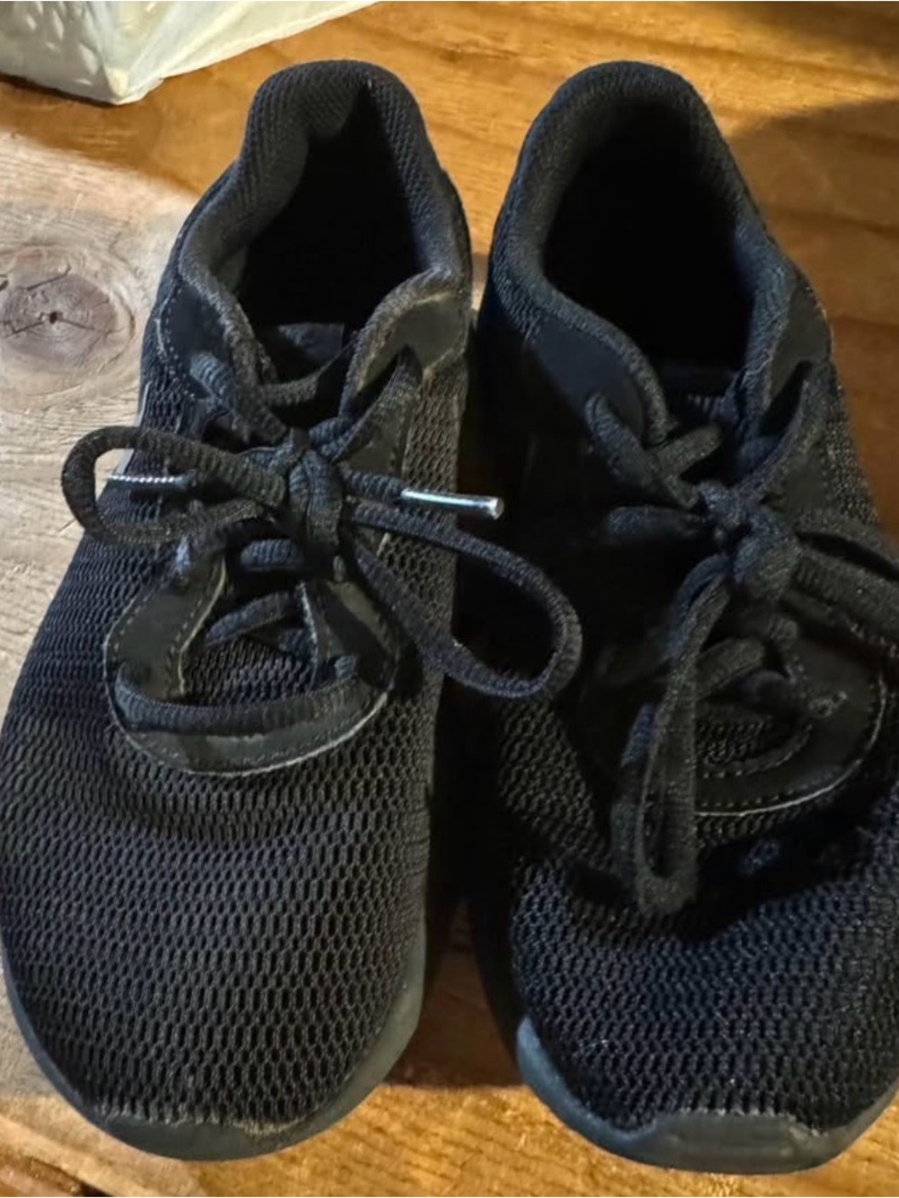Nike Men's Black Athletic Mesh Running Shoes